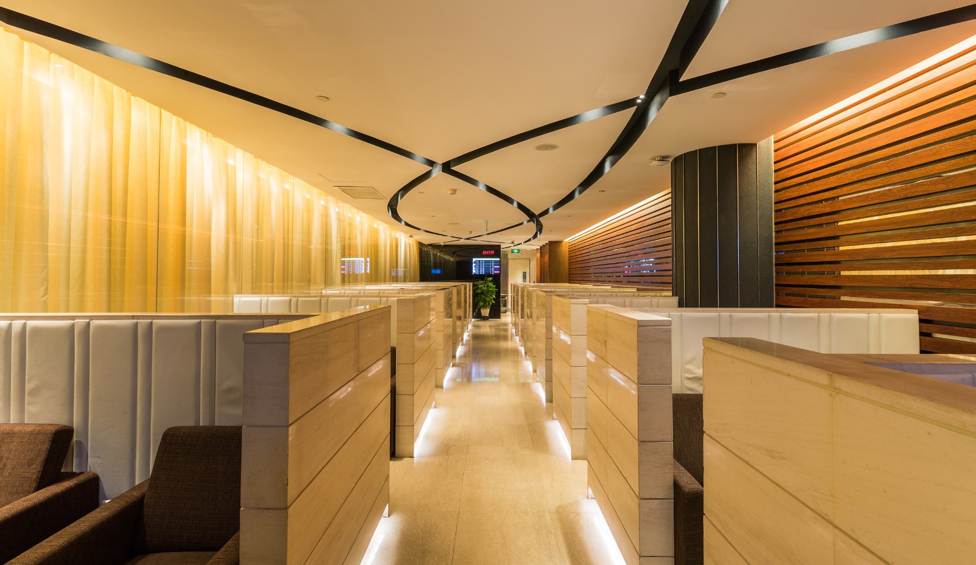 No. 9 VIP Lounge (Domestic Departures, Terminal 1) | Plaza Premium Lounge